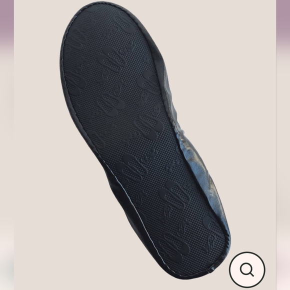 New Black Rescue Flats. - Picture 2 of 10